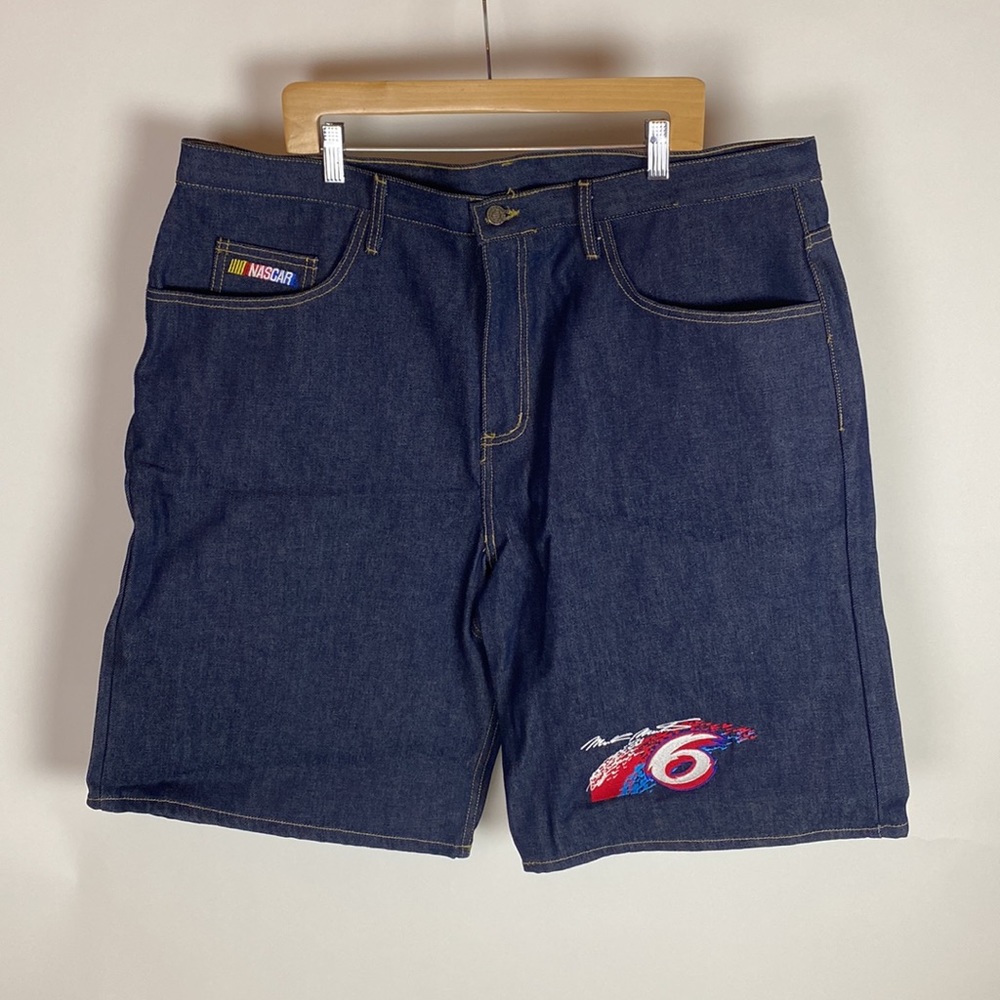 JH Design Men’s Denim Shorts Size 42 NASCAR Valvoline Racing #6